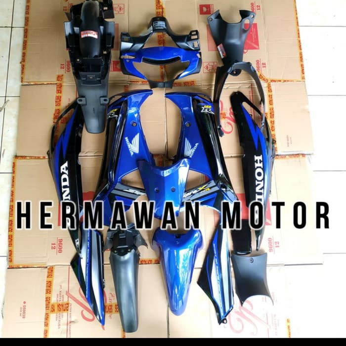 ful body honda supra x 125 lama warna biru