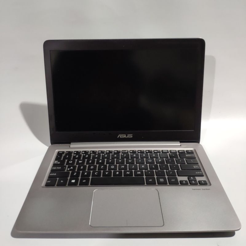 laptop ultrabook super tipis asus ZenBook ux310uq - core i5 6200u ram 8gb ssd 256gb dual vga Nvidia