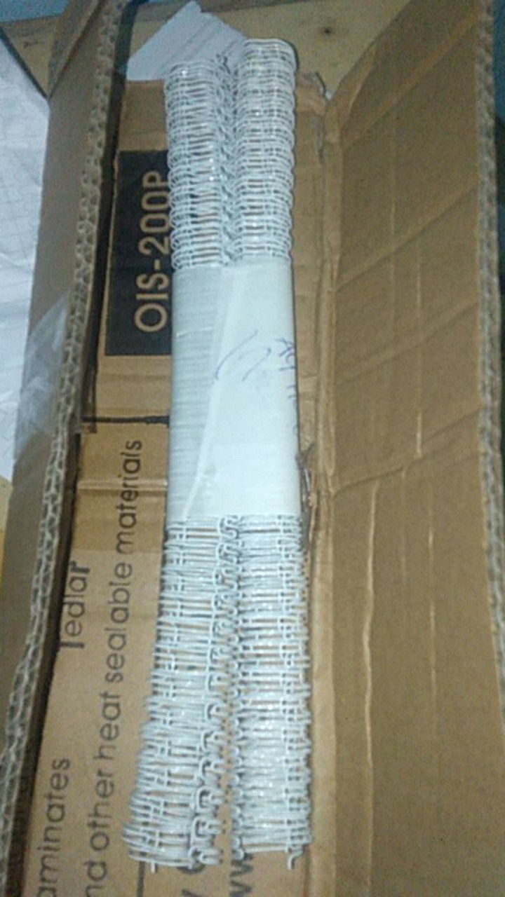 Spiral Kawat A4 1/2 3:1 No.8 / Ring Kawat / Twin Ring 34 Loops Hombo (4 Pcs)