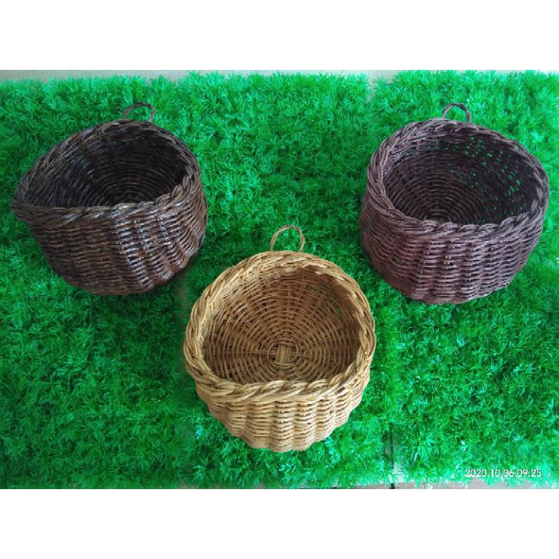 vas rotan bulat besar