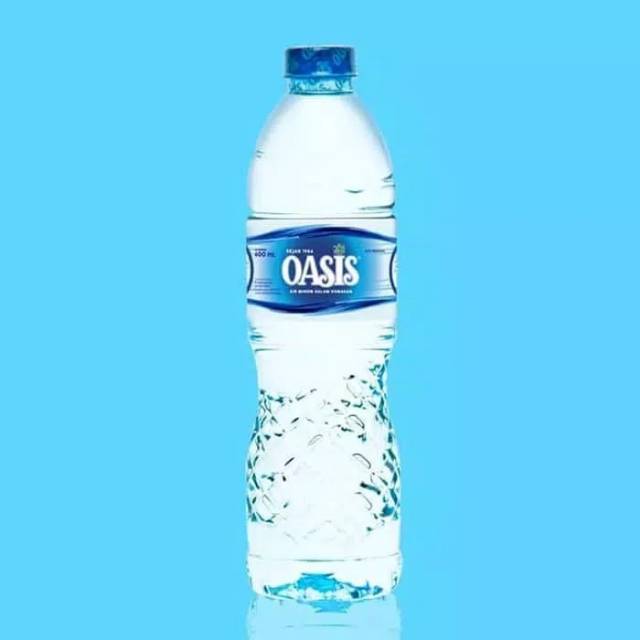 

OASIS Air Mineral/Spring Water/Air Minum Dalam Kemasan Botol Tanggung 600 ml Isi 24