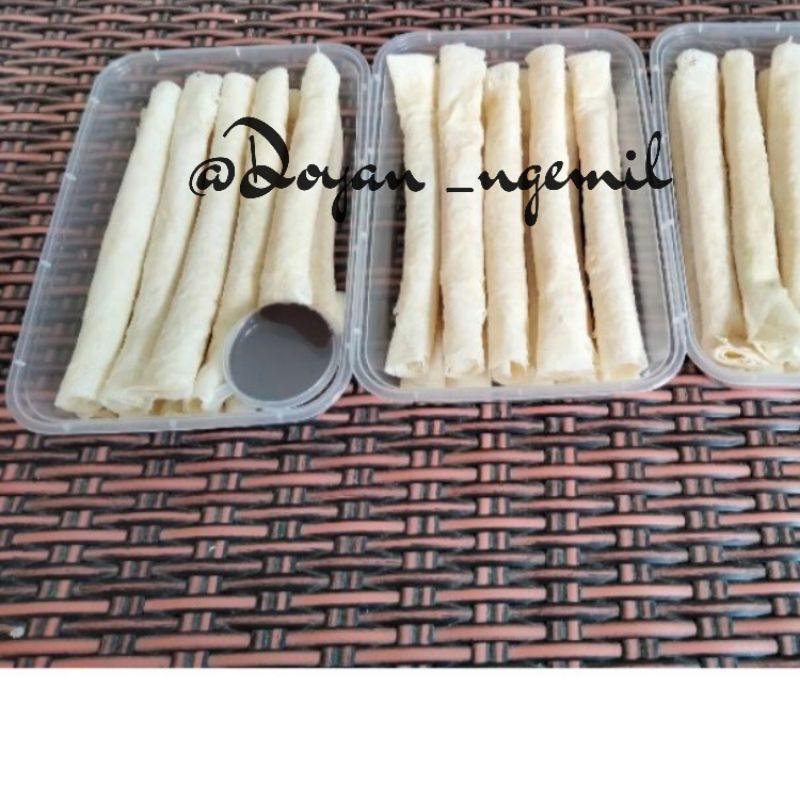 FROZEN FOOD MAKANAN RINGAN VIRAL TERMURAH JAJANAN KEKINIAN CEMILAN CAMILAN STIK COKLAT (COKLAT AROMA