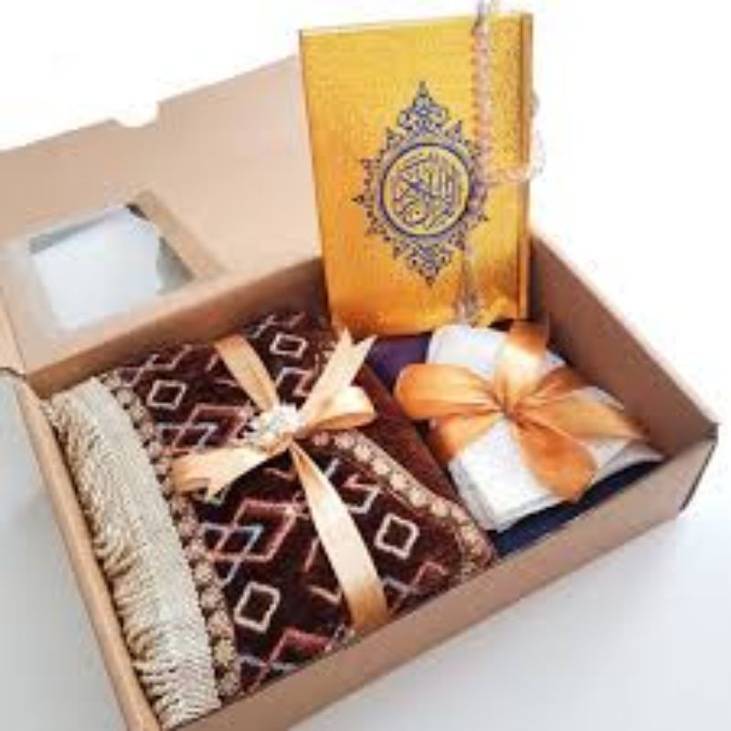 

hampers peralatan sholat cowok