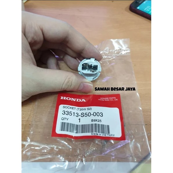 Soket Socket Bohlam Lampu Rem Stop Kaca Belakang Atas Tengah Freed Original