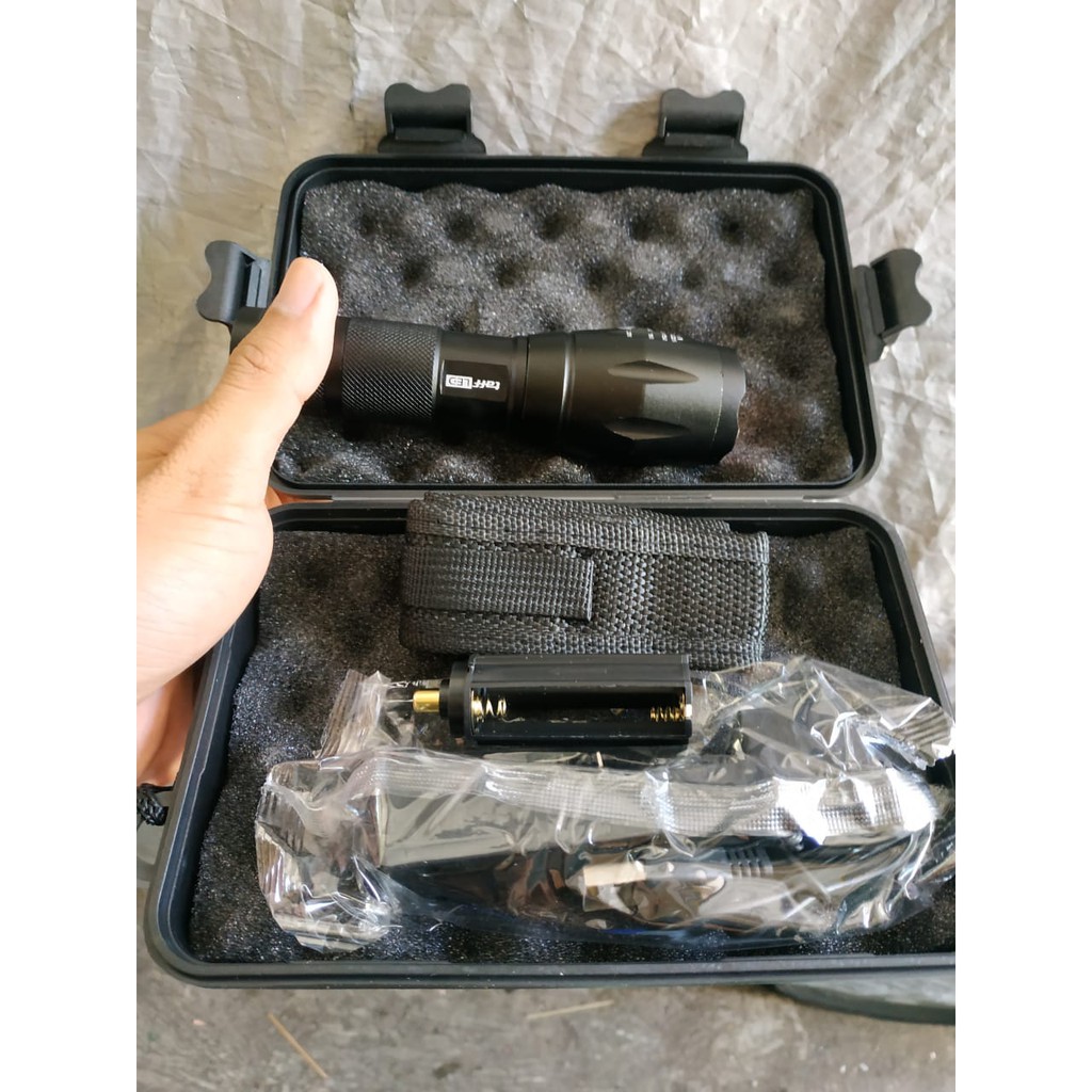 Senter 8000 Lumens 1 paket TaffLED Cree XM-L2 Lengkap / SWAT / Senter Security