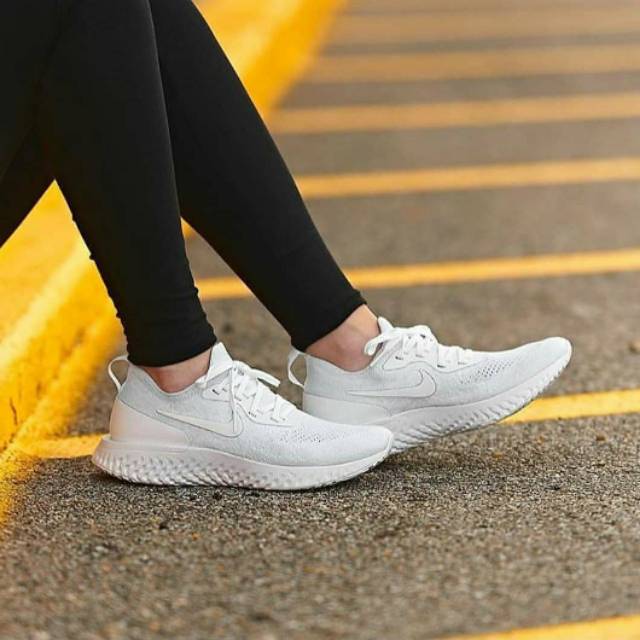 nike epic react flyknit all white