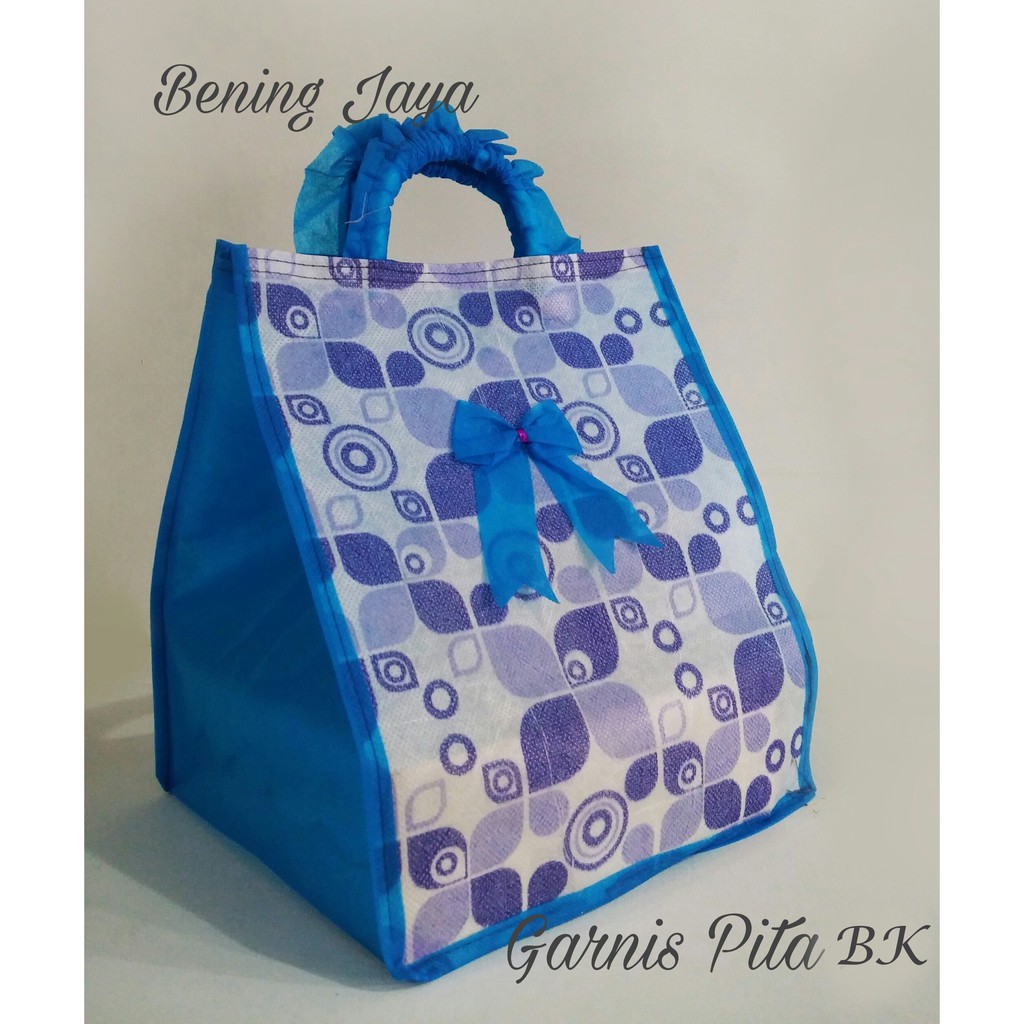 

Tas Hajatan Goodie Bag Garnis Pita NBK