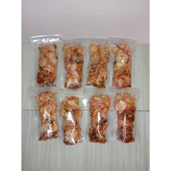 

Kerupuk seblak daun jeruk