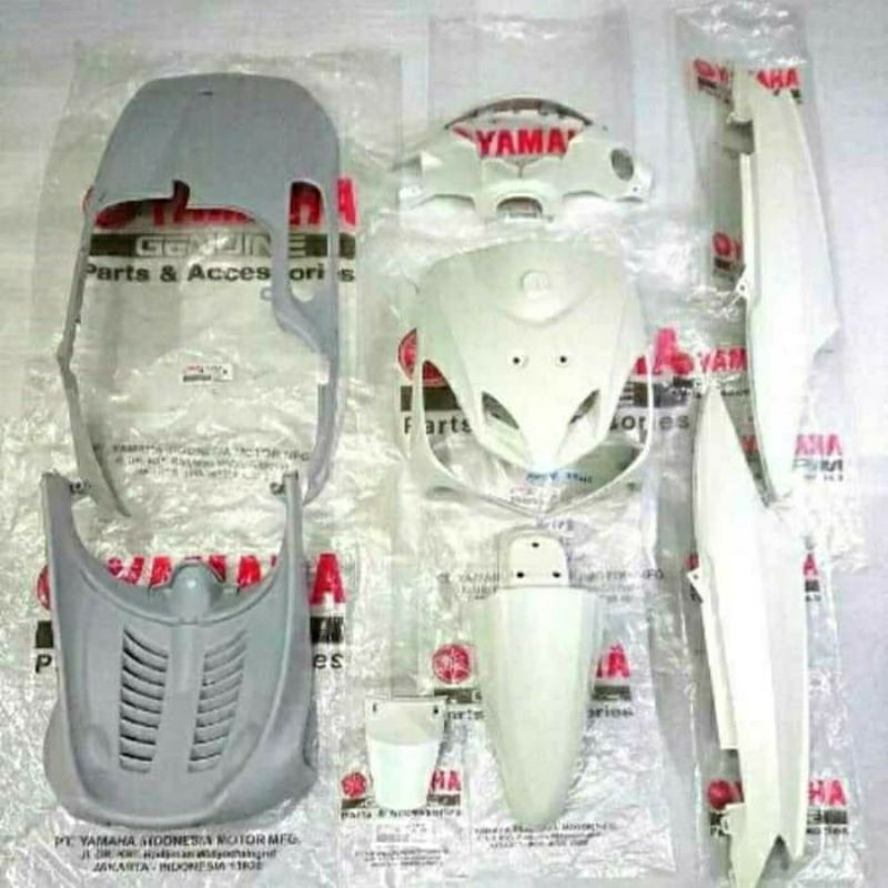 COVER FULL BODY HALUS YAMAHA MIO SMILE PUTIH  ASLI ORIGINAL YGP