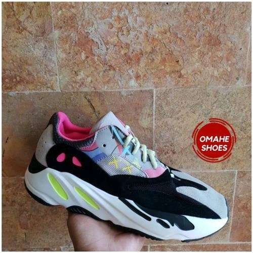 Terbaru Adidas Yezzy 700 kaws Premium Quality Made in Vietnam Size 39-44