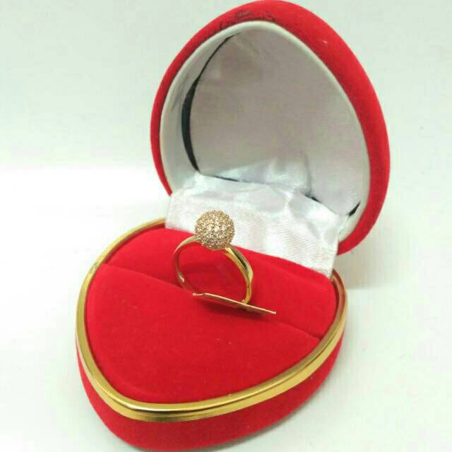 Cincin Dior Emas 375