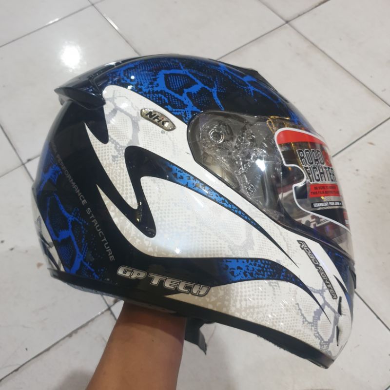 HELM NHK GP TECH BEKAS MULUS SIZE M ( 2KG )