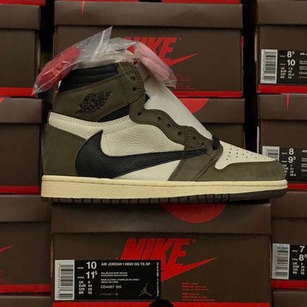 Nike Air Jordan 1 High Travis scoot BNIB