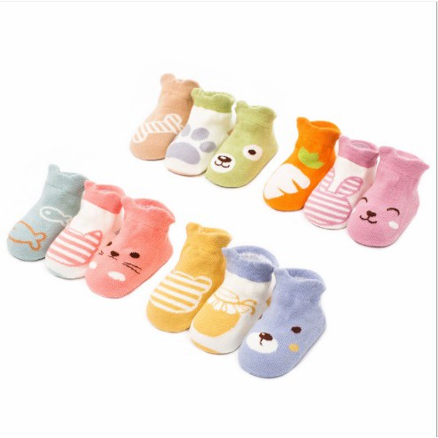 A44 (Satu set 3 pasang) Kaos kaki anak / kaos kaki bayi import dengan nonslip asimetris import