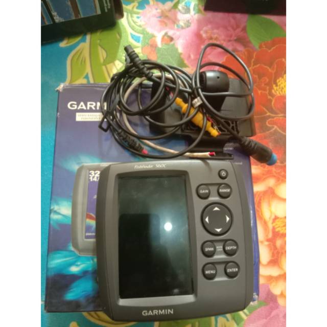 GPS Garmin Fishfinder 560c.