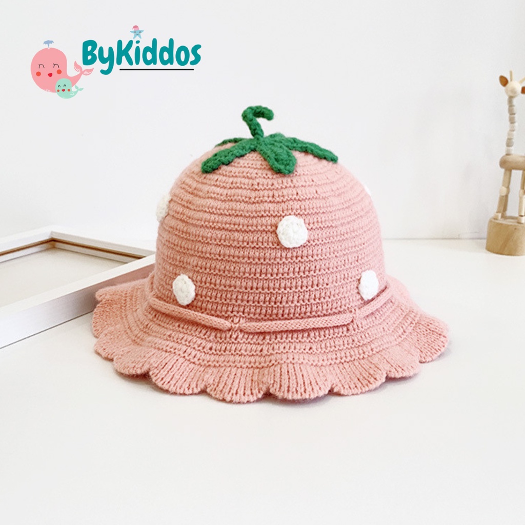 ByKiddos - Strawberry Bucket Hat Topi Strawberry Crochet Rajut Handmade Cute Aesthetic