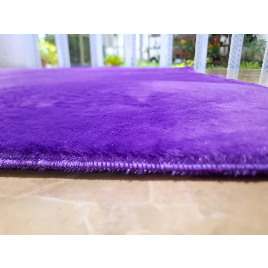 Hobbit Fur by ALICE Karpet Bulu Busa 150x190 Purple-3