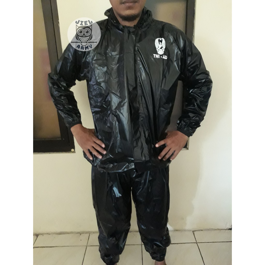 Sauna Olahraga TNI AD Jas Hujan