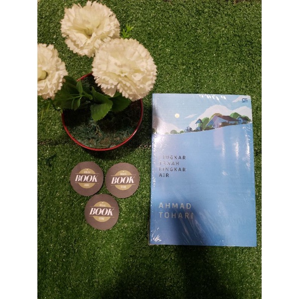 Ready Stok Lingkar Tanah Lingkar Air - Ahmad Tohari