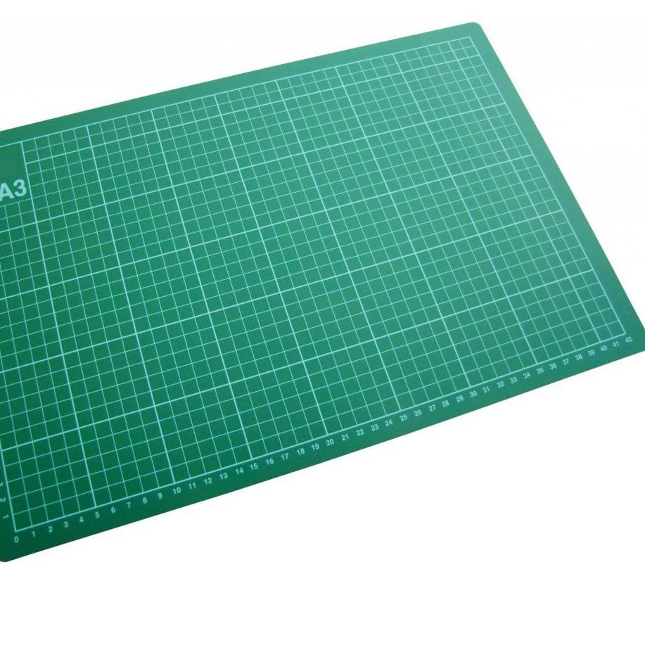 

Flash Sale COMBO A3 Hijau / Pink PVC Cutting Mat / Cutting Pad / Alas Potong A3 + PEN CUTTER
