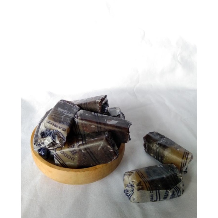 

Cemilan dodol Garut Kertas 250 gr