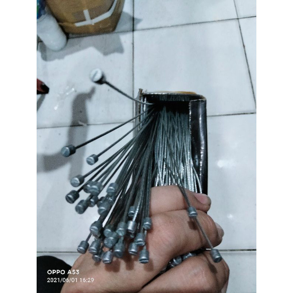 inner shifter semua sepeda panjang 2100mm.   tali shifter sepeda.   inner cable shifter sepeda