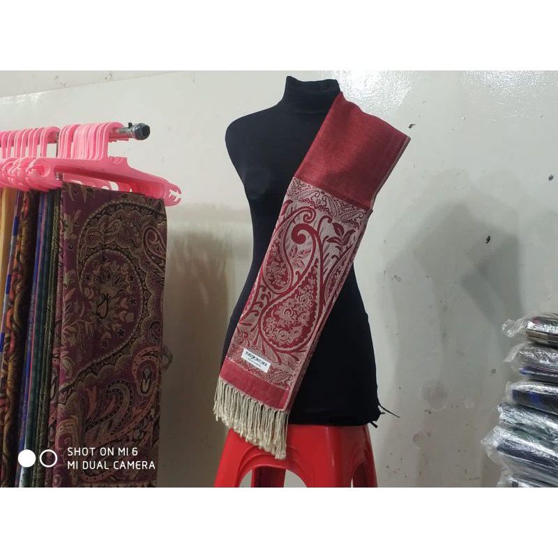 Pashmina Cashmere motif | Selendang | Scarf | Syal | Shawl | Pasmina