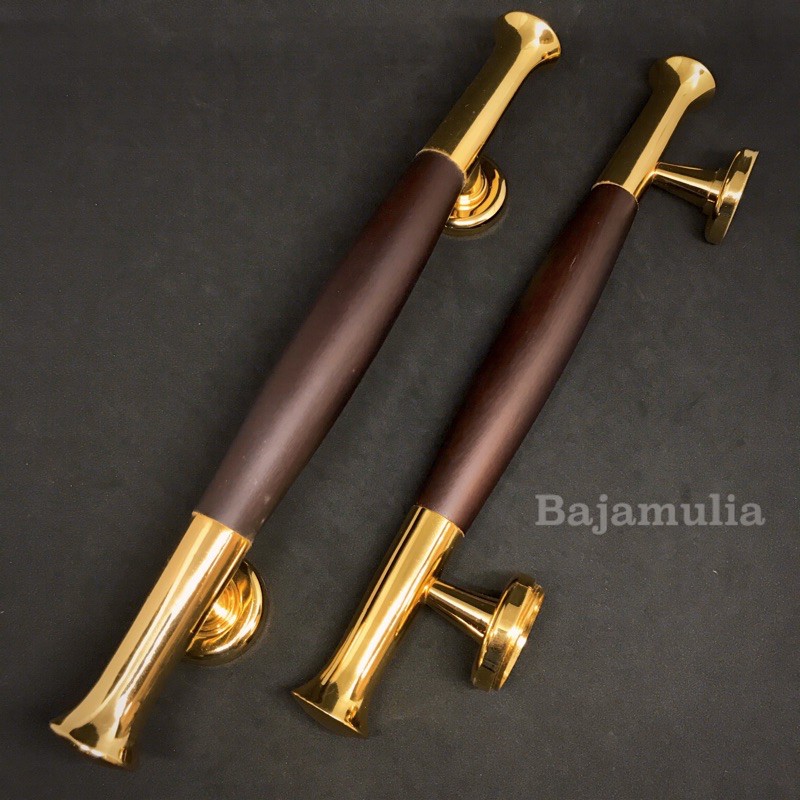 handel pintu / tarikan pintu / handel pintu kupu tarung / door handle