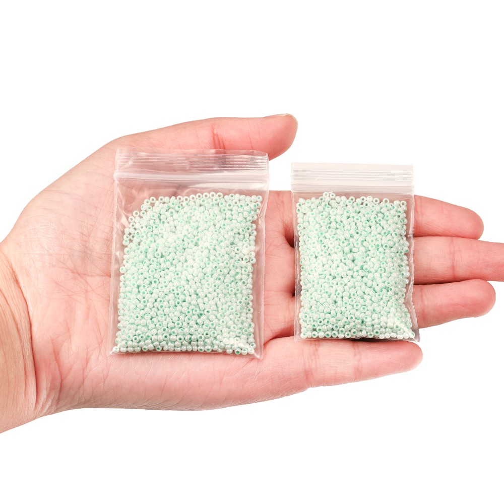 1000 pcs 2mm Permen Warna Manik-manik Biji Kaca Ceko Manik-manik Kecil Massal Lucu DIY Gelang Manik manik