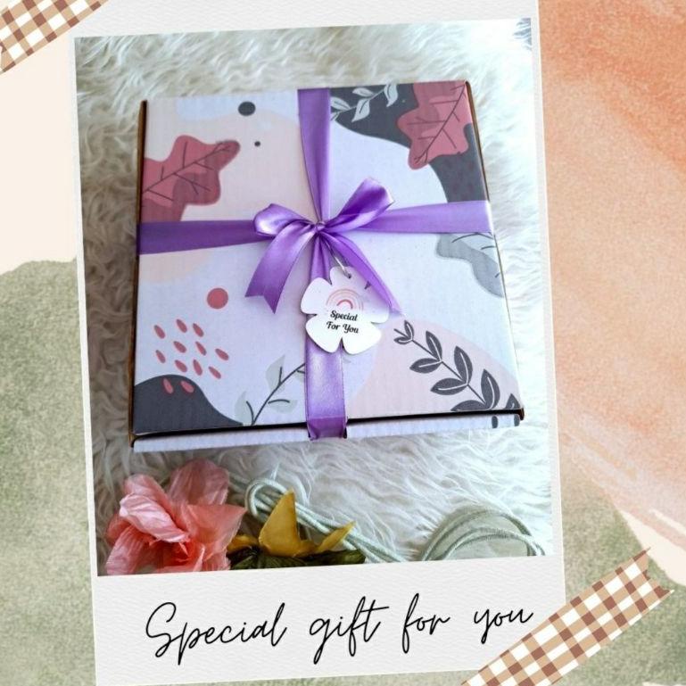 

(L-UOE (✔ d1) Kotak Kado Boneka Gurita Botol Kaca 6oup Hampers Ulang Tahun Gift Box Kado Anniversarry Kado Bestie Hadiah Ultah Anak Sahabat Kado Pacar Kado Cewek Kado Wisuda (✮✮✮✮✮