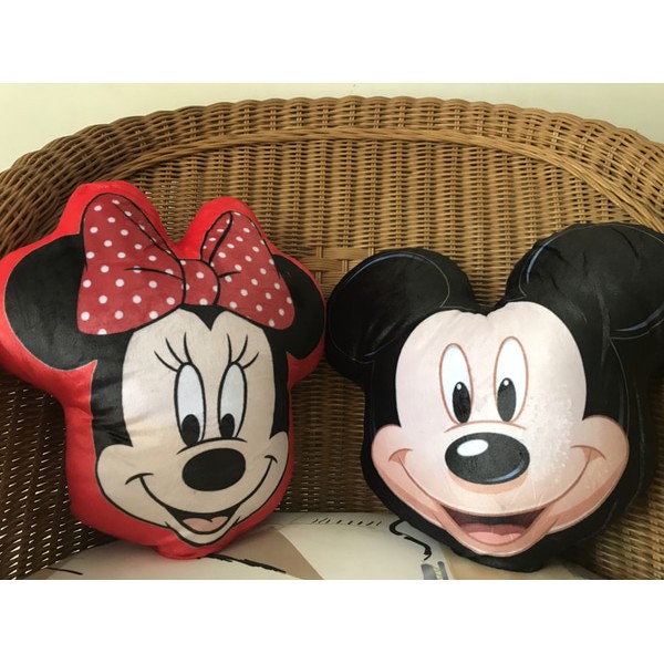 Bizzarpillow Bantal Kepala Mickey Minnie size M BZ123