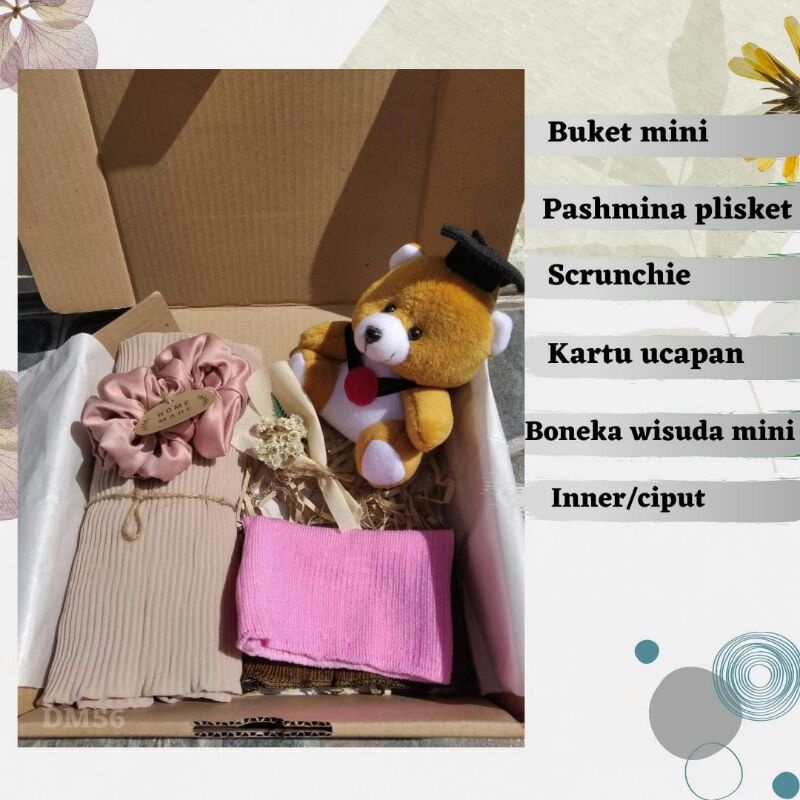

Gift Box/Hampers hadiah kado ultah Wisuda