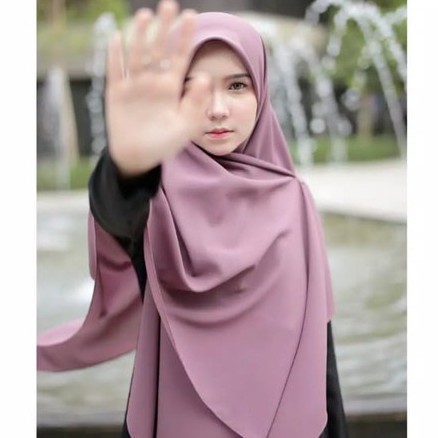 SEGI EMPAT JILBAB SYARI JUMBO  HIJAB SEGI EMPAT 140X140  KERUDUNG POLOS HIJAB WOLFIS