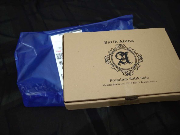 Kemeja Batik Pria Lengan Panjang Premium Solo Batik Cowok Tulis Aluna Pcw 081