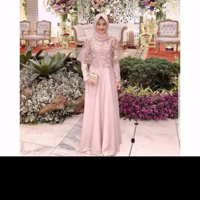 Dress wisuda / dress pesta