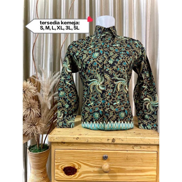 KEMEJA BATIK PRIA LENGAN PANJANG/KEMEJA BATIK SERAGAM PESTA/KEMEJA SERAGAM COUPLE/KEMEJA BATIK SERAGAM KONDANGAN/KEMEJA BATIK MURAH MERIAH/KEMEJA BATIK MEWAH SEKALI/BATIK PRIA/KEMEJA PRIA LENGAN PANJANG/KEMEJA BATIK PRIA/KEMEJA LENGAN PANJANG