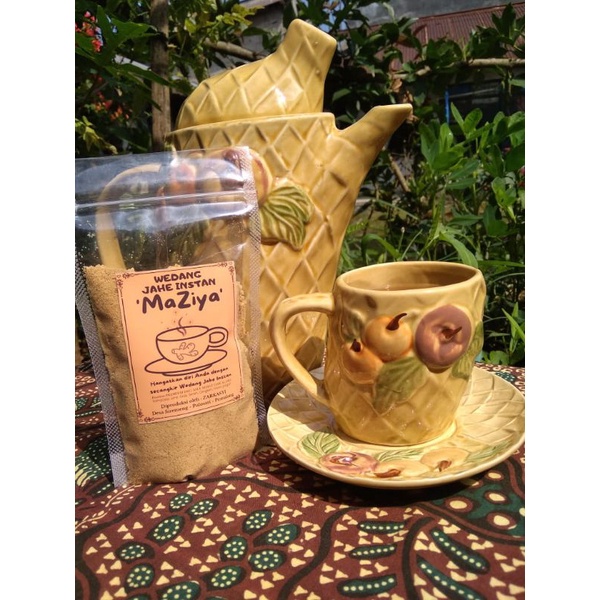 

Jahe Instan Maziya Wedang Kesehatan 100 gram
