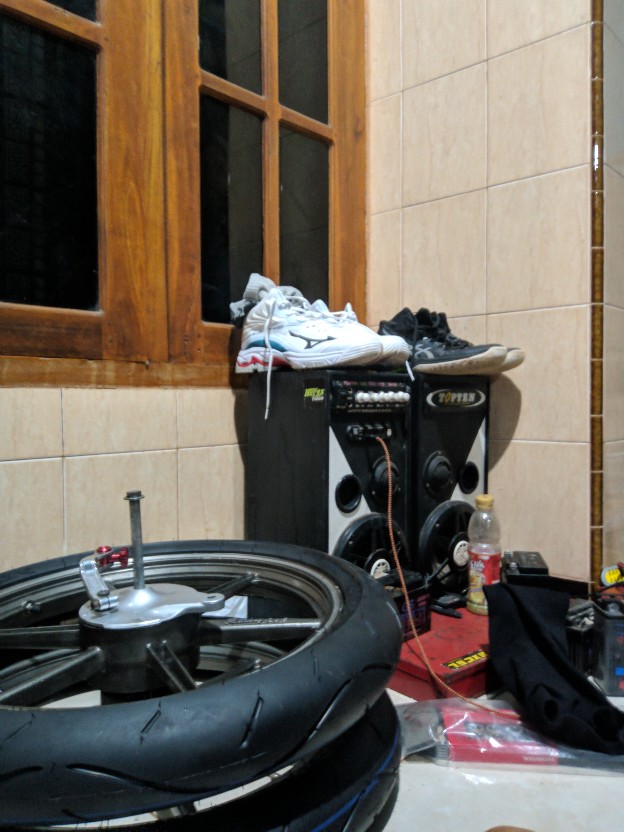 Kasur Busa Super Awet Muat 3 Orang ( 180x140x10 Cm ) Kasur Busa D26