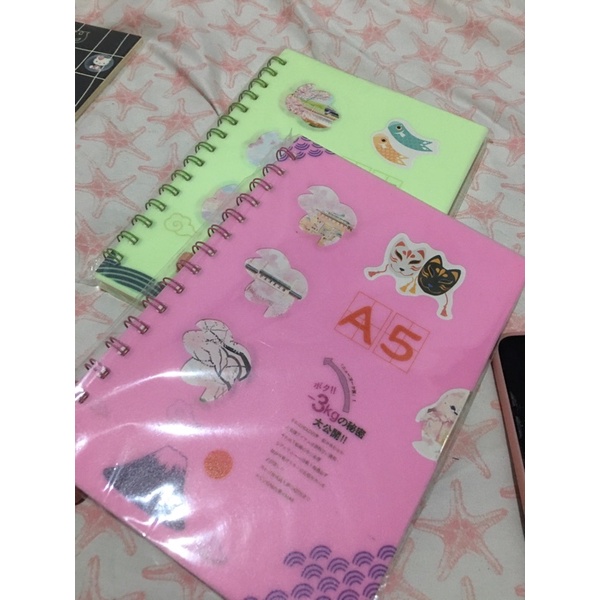 

Buku tulis tebal spiral import