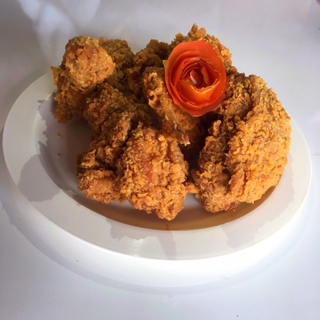 

Rocky Rooster Fried Chicken - Paket Ayam Goreng isi 5