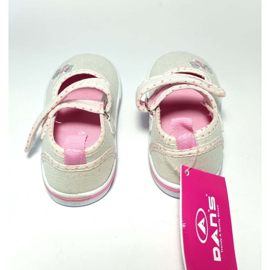 Sepatu Anak Perempuan Dans Bahan Kanvas White 22-26-3