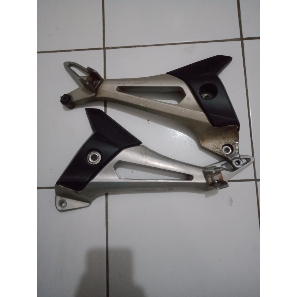 Footstep belakang Honda Supra X 125 original