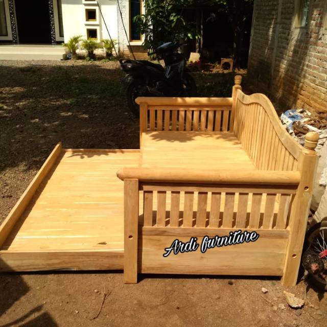 Kursi susun bale-bale peluru resban kayu jati ukir jepara