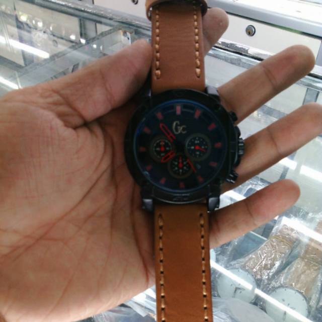 JAM TANGAN PRIA GC ( Guess Collection ) Cronograph Aktif Leather watch