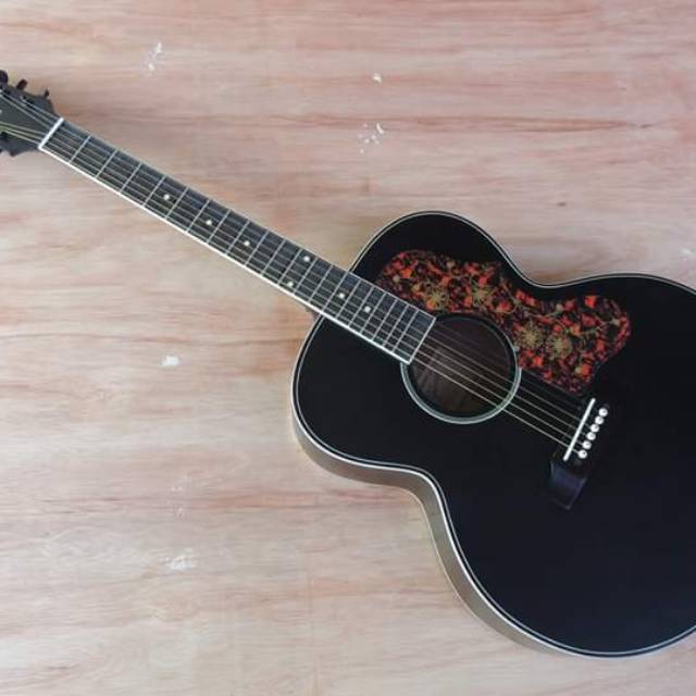GITAR AKUSTIK GIBSON J200 NEW