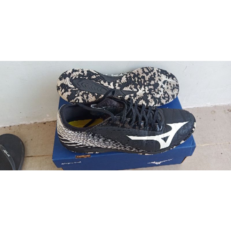 Sepatu Futsal Mizuno Basara Sala Pro In