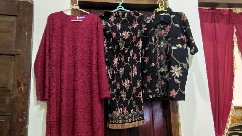 Couple / Couple Batik / Couple Kebaya Tunik / Kebaya Brukat Modern / Kemeja Batik / Tunik Brokat