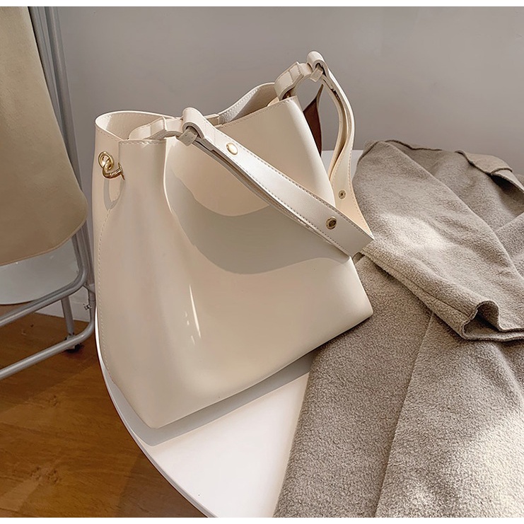 TFT AX200242 92910 AX910 B2353 E4622 C0971 D33 SAME NEW ARRIVAL 2022 TOTEBAG TAS SELEMPANG IMPORT PREMIUM TERBARU 2022 BQ3353