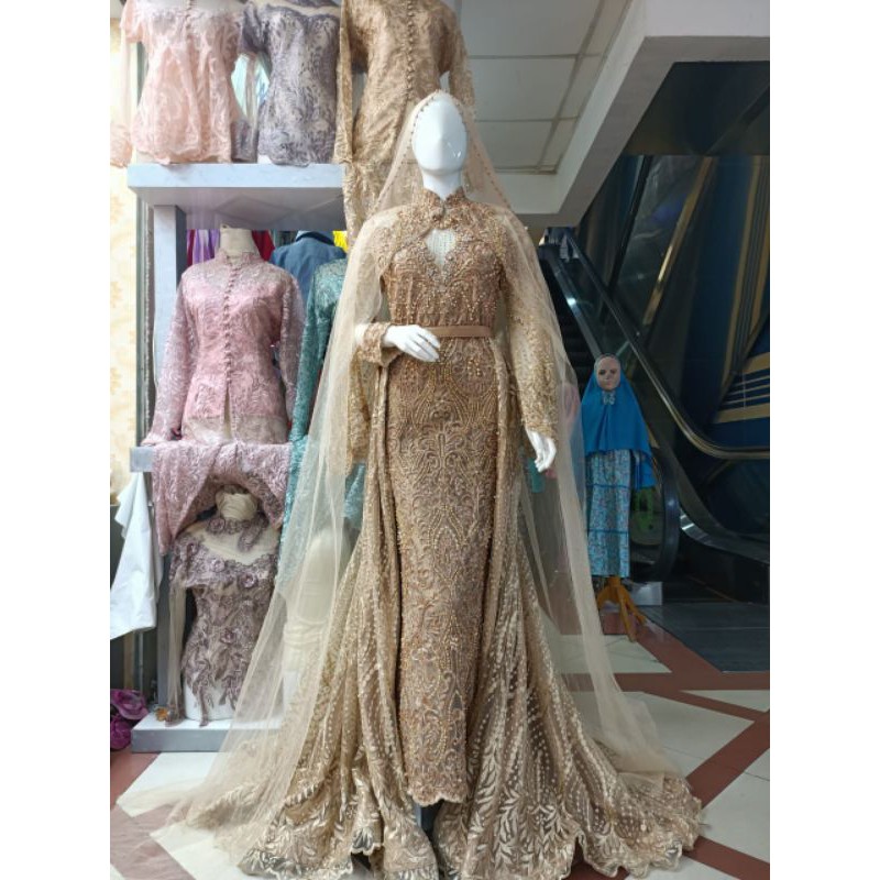 kebaya pengantin ekor / baju pengantin / kebaya ekor