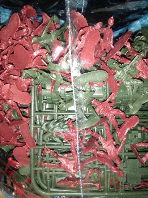 328Pcs Set Mainan Tentara Plastik dengan Tank Mobil 